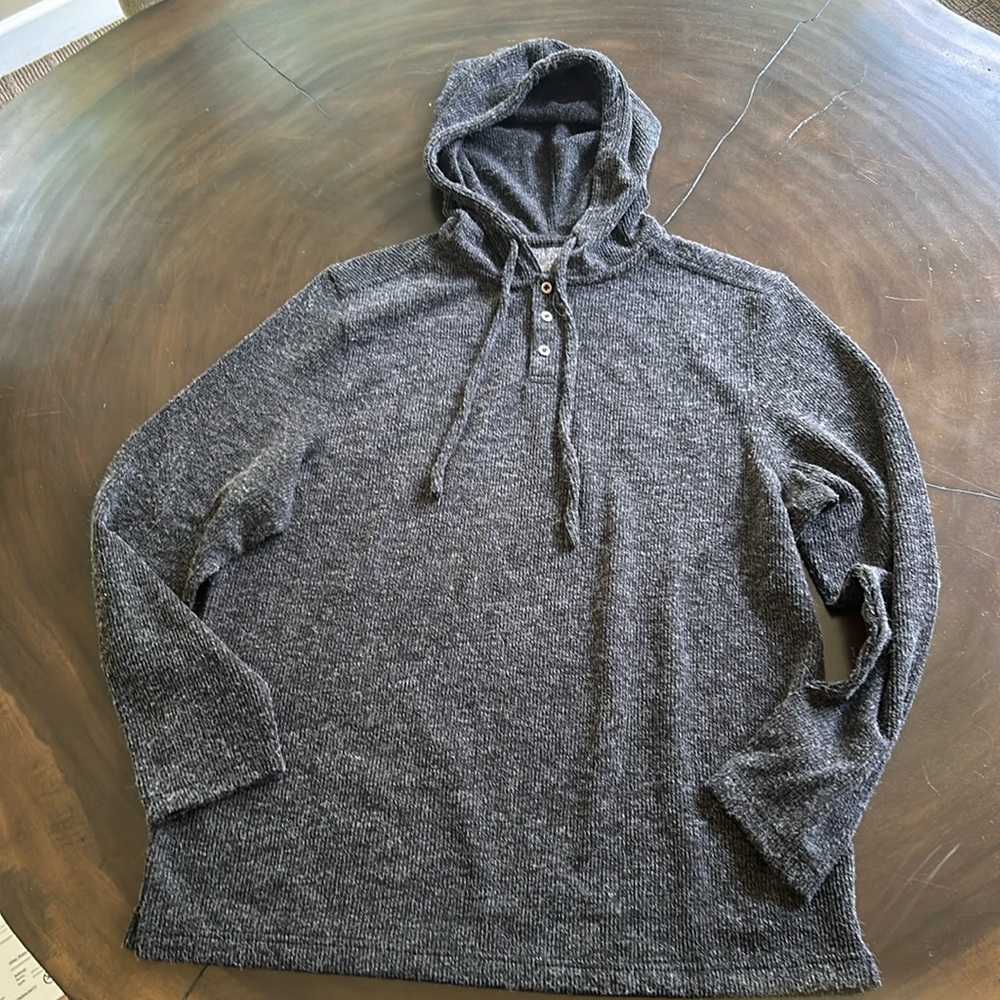 Boys pull over hoodie size XL